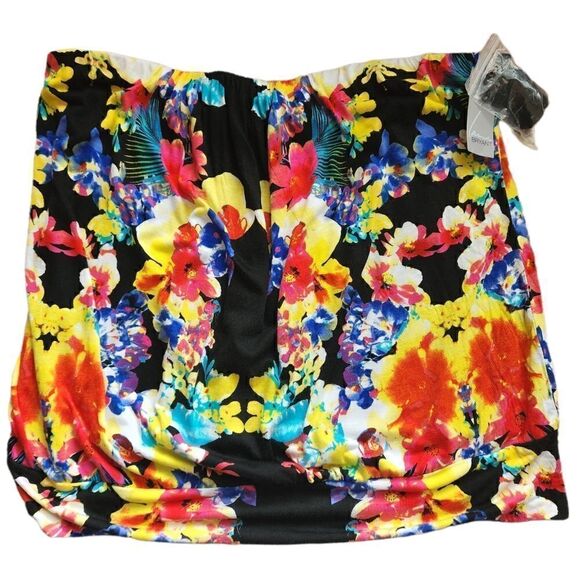 Lane Bryant Pull On Short Black Floral Skirt - Picture 1 of 4